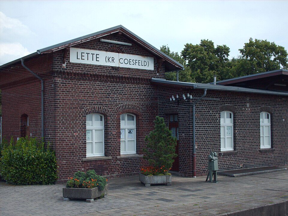 Bahnhof Lette